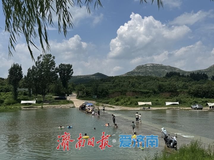 一年四季 泉在济南丨玉符河丰水期景色宜人 市民临水乐享夏日时光