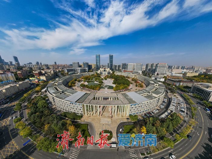 秋色入画，创新满园，济南齐鲁软件园邂逅诗意金秋