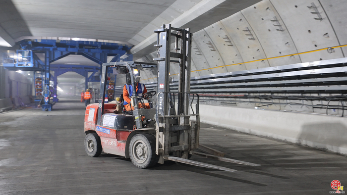 黄河之下——致敬劳动者