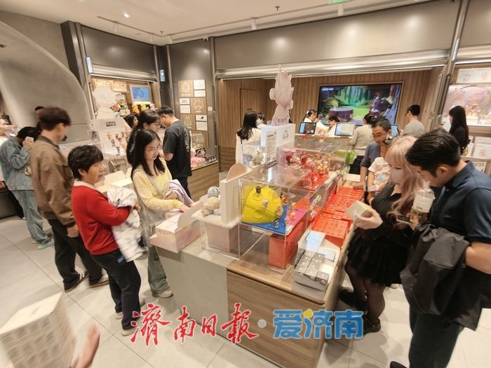 “潮玩经济”热度攀升注活力