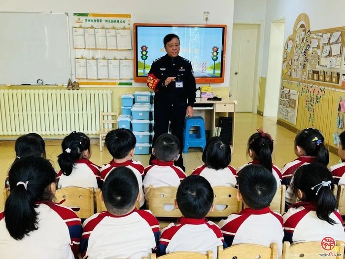 守护少年的你！国家宪法日，济南市中小学生这样做