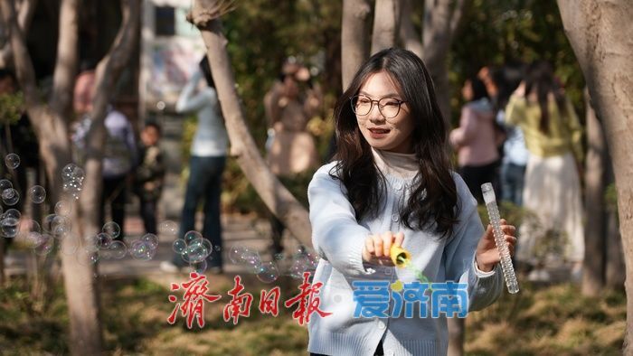 玉兰花再次凭实力出圈，“花” 式打卡等你赴约