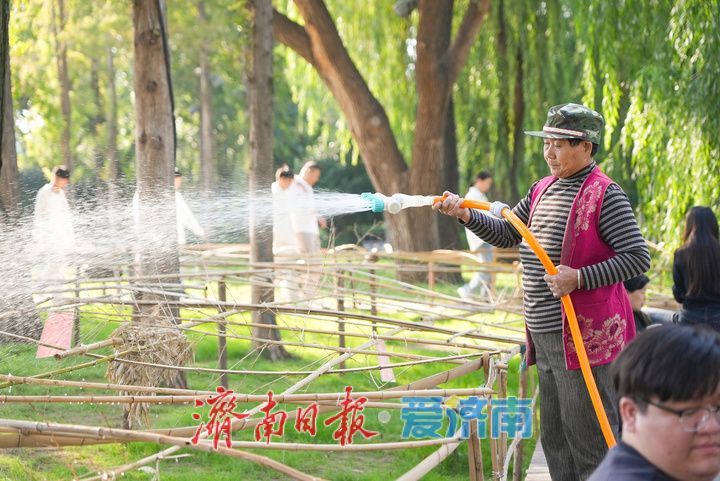 致敬坚守！国庆假期一线劳动者守护泉城