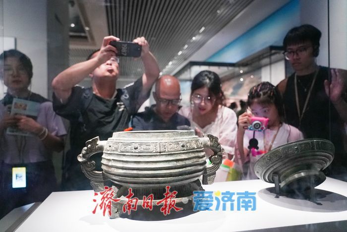 抓住暑期尾巴 山东博物馆参观持续火热