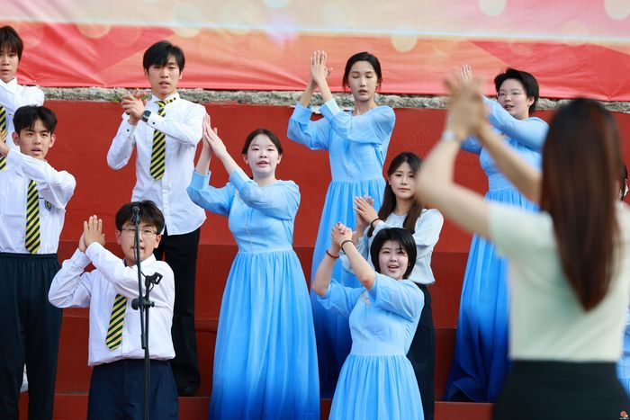 声动校园！山东师大附中“五月的鲜花”合唱节超燃开唱！