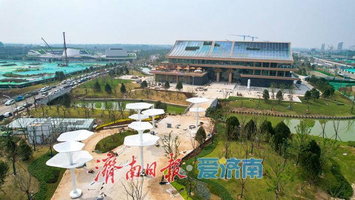 济南起步区鹊华中新园10月1日开园 全国首个中新合作温室花园亮相