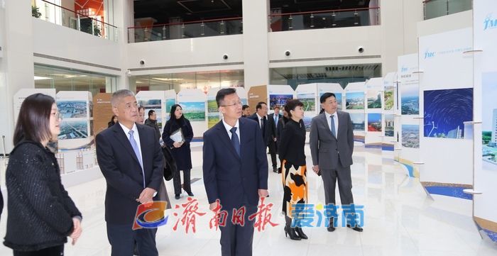 见证七年历程 讲好发展故事 海内外媒体聚焦“医学新城”崛起之路