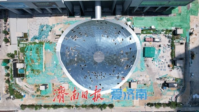 项目强省会｜济南CBD“巨碗”地标外形初现 镜面不锈钢外观尽显艺术魅力