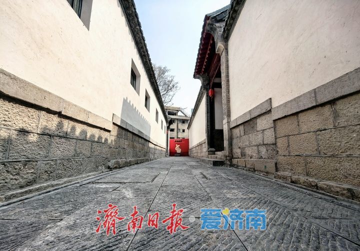 济南老商埠区“四合院”修缮展现新颜，青砖灰瓦再现风华