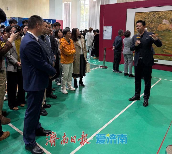 “青蓝相继——曹俊携博士生回母校作品联展（济南站）”在山东科技大学济南校区启幕