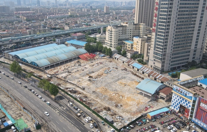 “41岁”五金机电市场搬迁拆除，原址将用于医院扩建