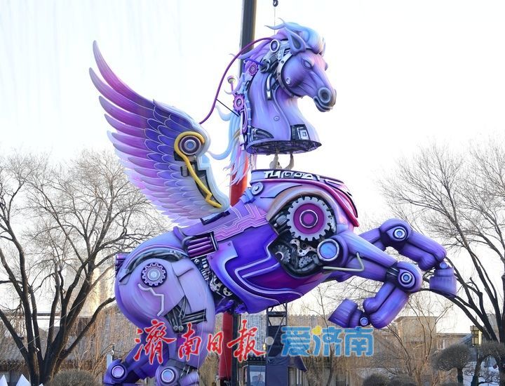 大明湖畔“马力全开”