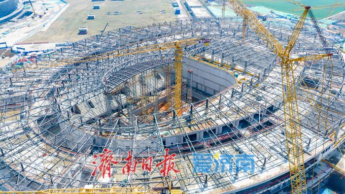 16.6万㎡游泳馆安装装修全面铺开 民生工程提速推进