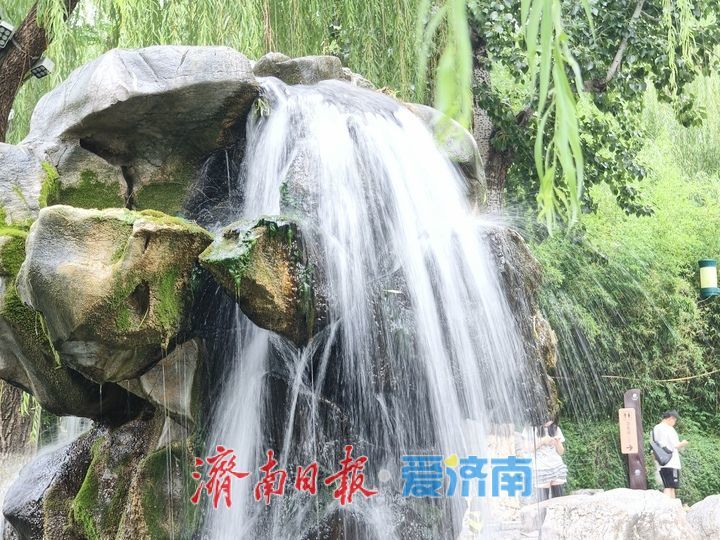 刷新纪录！月牙泉持续喷涌336天