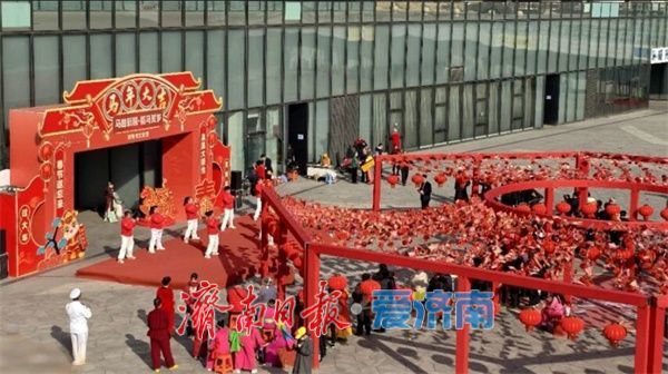 新春走基层｜济南市文化馆“泉民大舞台”新春群众文艺专场演出火热开演