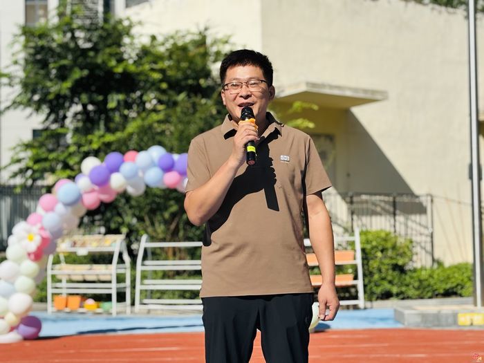 向祖国报到！萌娃开学礼“燃”动校园 ——济南市槐荫区礼乐佳苑幼儿园雅苑分园举行秋季开学典礼活动