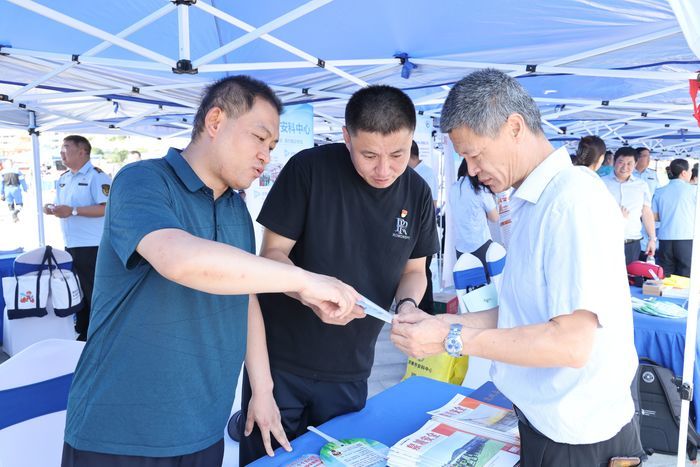 2025年山东省暨济南市“安全宣传咨询日”活动举行