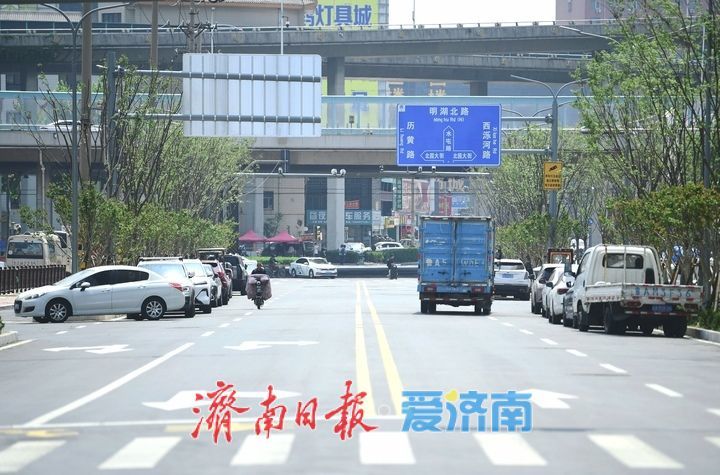 济南水屯路百米“瓶颈路”放开交通，北湖核心区再添南北交通干道
