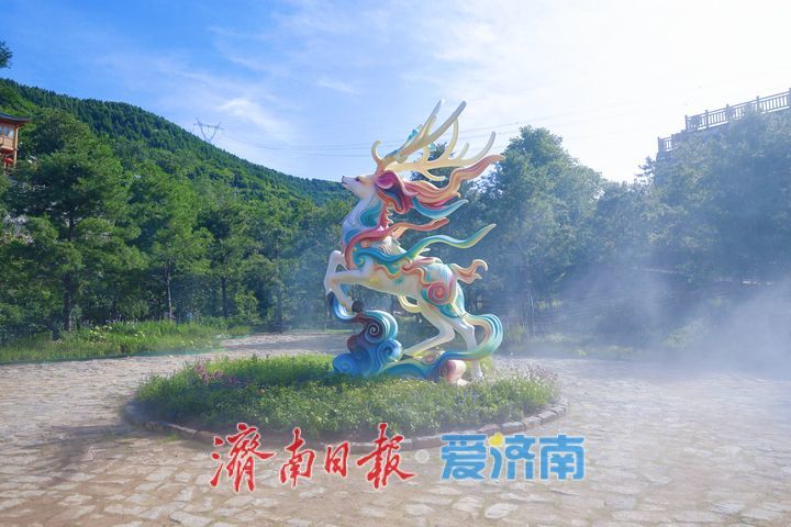 解锁近郊休闲好去处 市民畅游南部山区