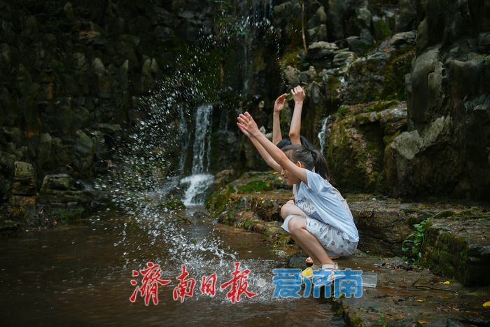 一年四季 泉在济南丨涌泉竹林景区泉竹相依，市民山间赏泉纳凉的好去处