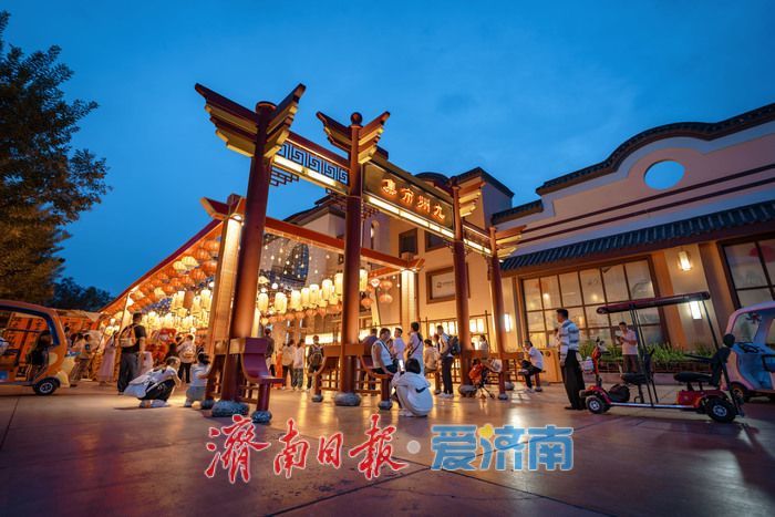 一年四季 泉在济南 