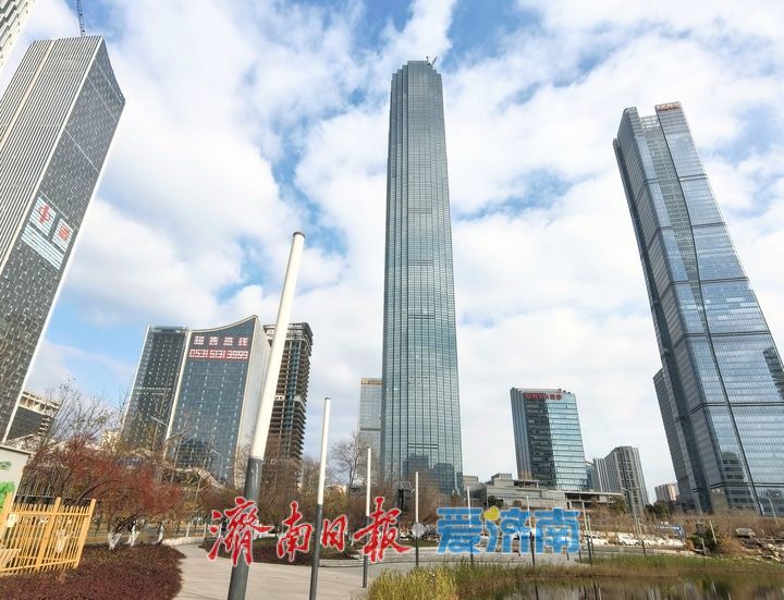 走进“济南第一高”，探访“塔尖会客厅”