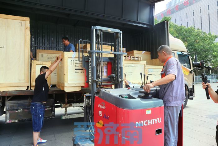 157件（套）法国文物抵达山东博物馆