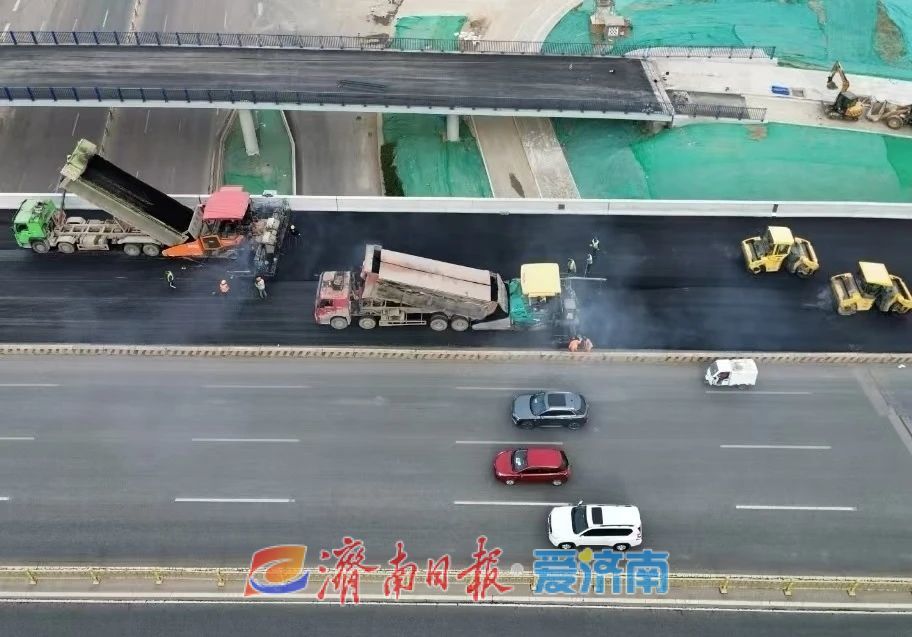 项目强省会｜全国首座双层苜蓿叶式快慢分离互通立交桥——港西立交建成贯通