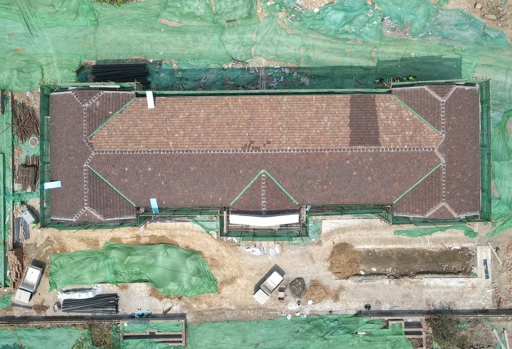 屋瓦重新铺装，“66岁”济南工业遗产建筑保护修缮有新进展