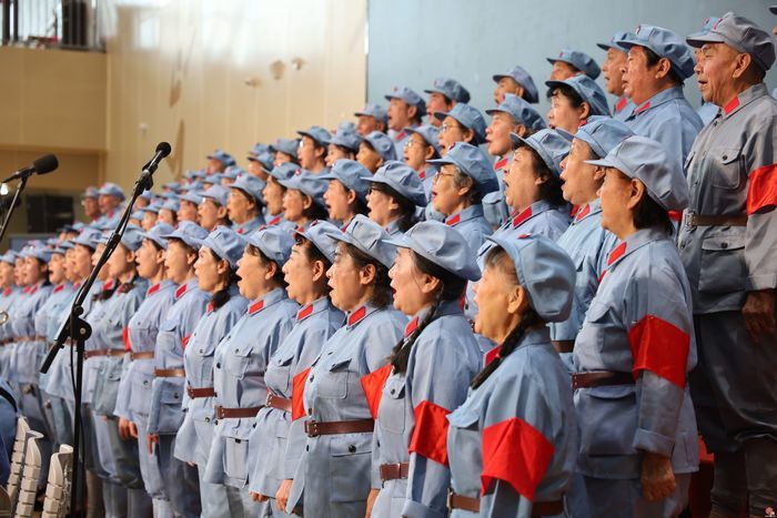 红色经典润校园 长征精神励少年丨《长征组歌》专场演出在山东省实验中学举行