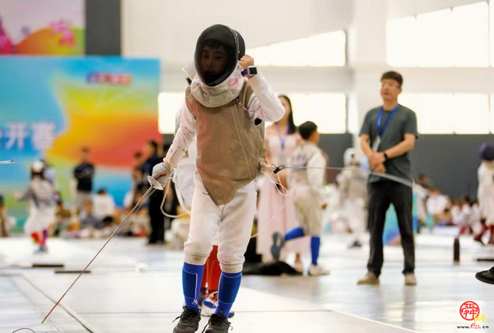 剑耀泉城，竞逐荣光！ 2025年济南市击剑公开赛蓄势待发