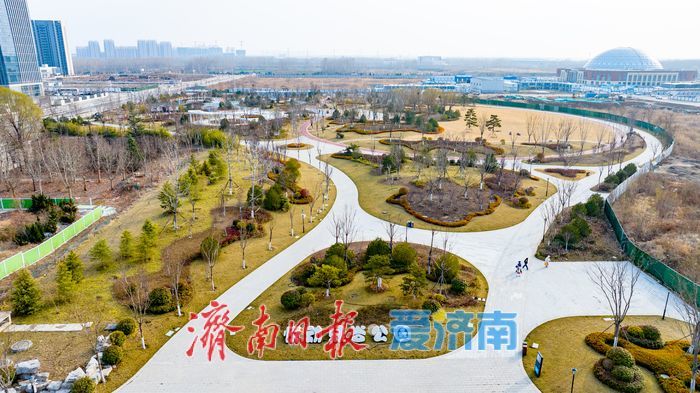 一年四季 泉在济南丨济南医学中心悦动绿谷公园焕发新姿