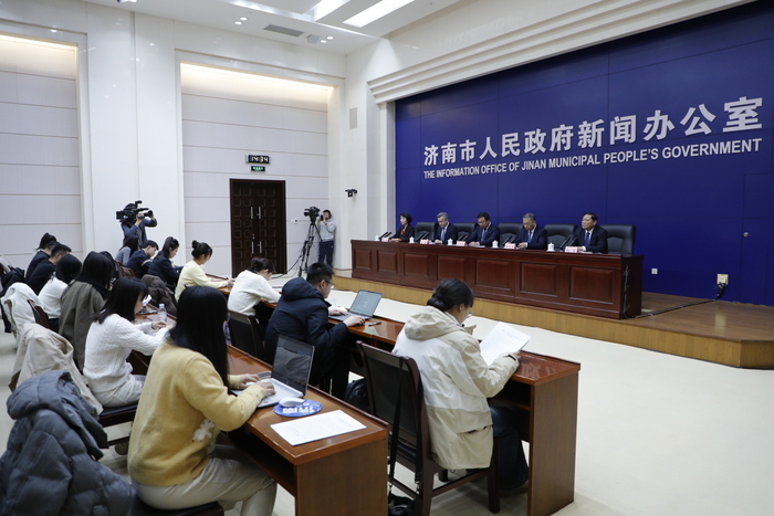 济南全社会研发投入占地区生产总值比重达3%，规模以上工业营业收入突破万亿