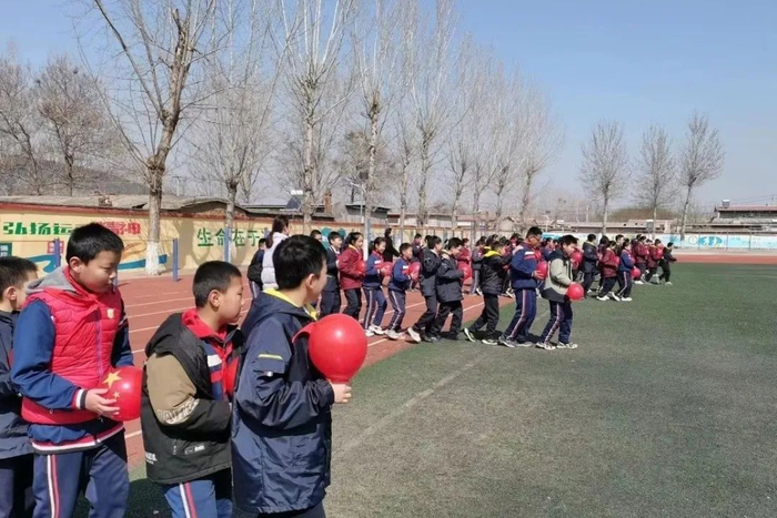 盛景洪范手拉手，更奏新曲谱新篇！盛景小学少先队员“情系贫困小伙伴”