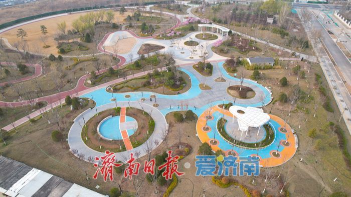 一年四季 泉在济南丨西部国际医学中心片区这座公园春日 “颜值” 拉满