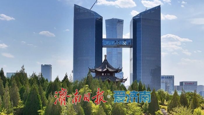 古今同框 云端视角！航拍济南晴空下的时光交响曲