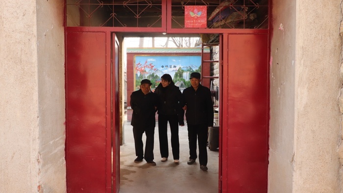 孝老爱亲“身边好人”——于玫瑰:结婚不离娘家，5个老人一起养