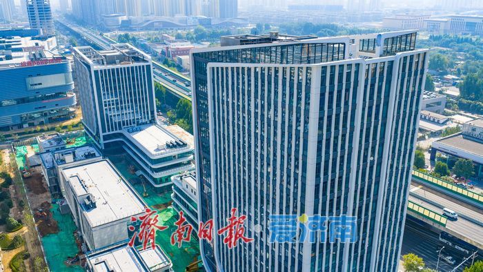 项目强省会｜新东站板块再添商务载体 济南张马屯 C-6 地块项目提速建设