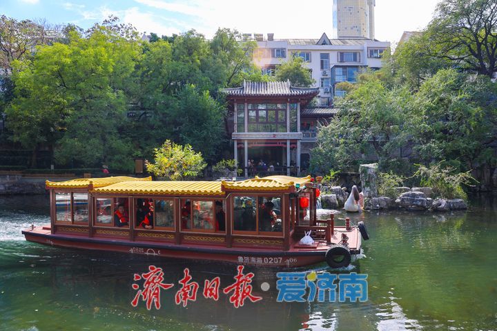 一年四季 泉在济南丨天高云淡秋意浓 泉城碧水映长天