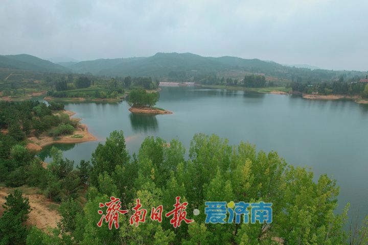 一年四季 泉在济南丨烟雨乔店铺展济南生态画卷