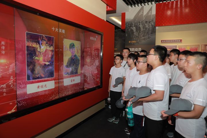 迷彩青春笔尖绽放！2025年济南市青少年军事体验征文活动正式启动