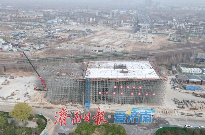 项目强省会｜4.3万吨转体桥取得新进展！腊山河西路北延项目主桥开始上部结构施工