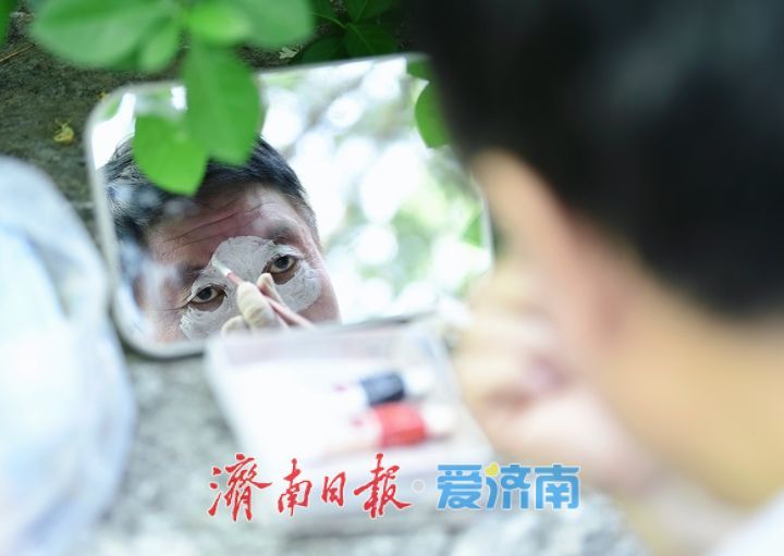 千佛山“三月三”庙会启幕，祓禊古礼引游客穿越千年