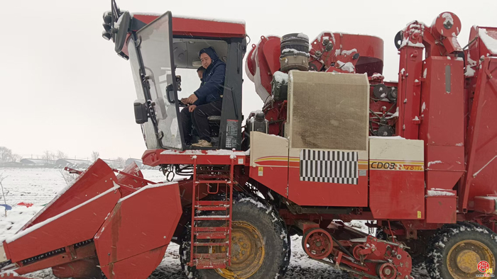 赋能“新农人” 筑牢“粮安线” ——济南市2025年高素质农民培育农机手技能提升培训班成效显著