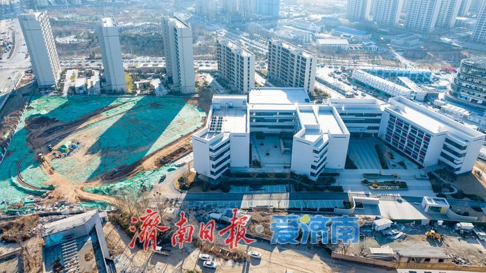 项目强省会｜济南南北康CX-1小学项目启动操场全面建设