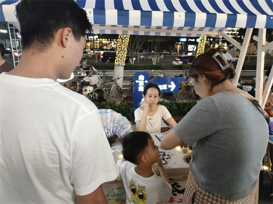 “豪华”市集阵容亮相泉城