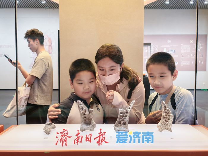 博物馆里过“六一”