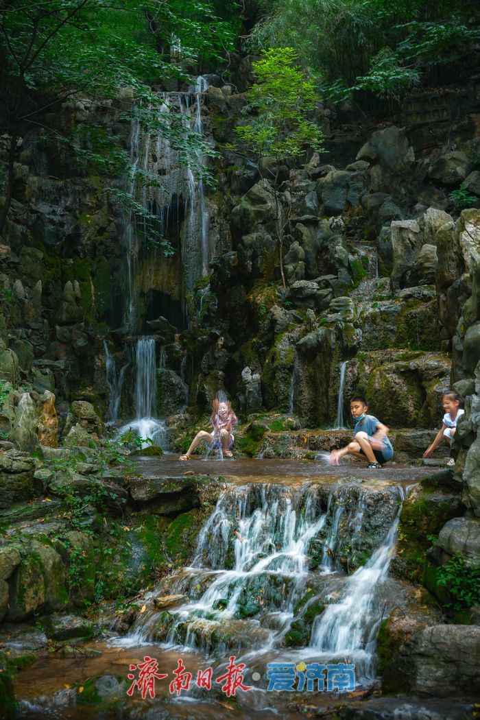 一年四季 泉在济南丨涌泉竹林景区泉竹相依，市民山间赏泉纳凉的好去处