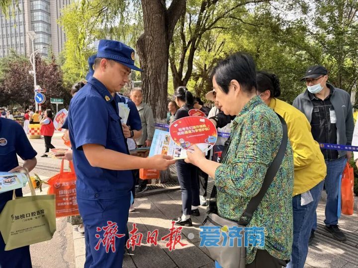 护航学子逐梦路 济南消防拧紧高考“安全阀”