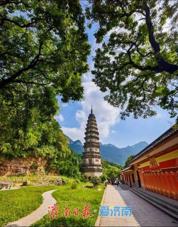 持《八仙！》票根免票！在灵岩换一场与时光的重逢